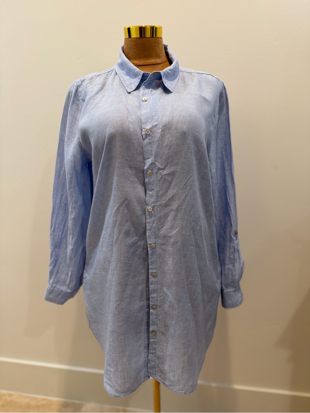Light Blue Women’s Long-Sleeve Linen Shirt